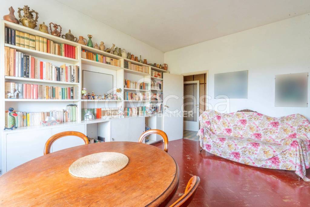 appartamento in vendita a Roma in zona Portuense