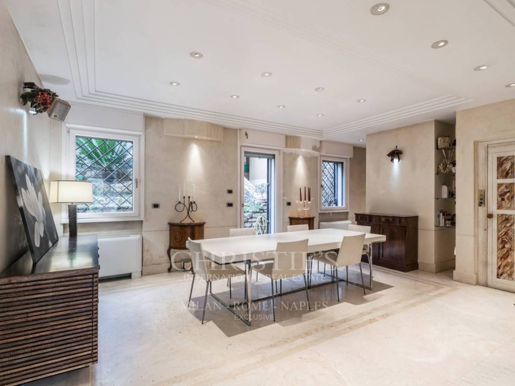 appartamento in vendita a Roma in zona Centro Storico