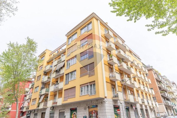 appartamento in vendita a Roma in zona Appio Latino