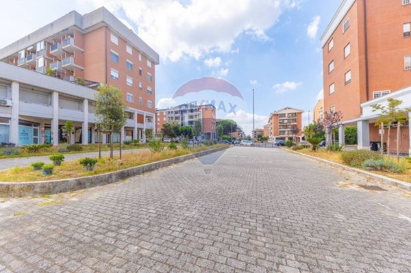appartamento in vendita a Roma in zona Selva Candida