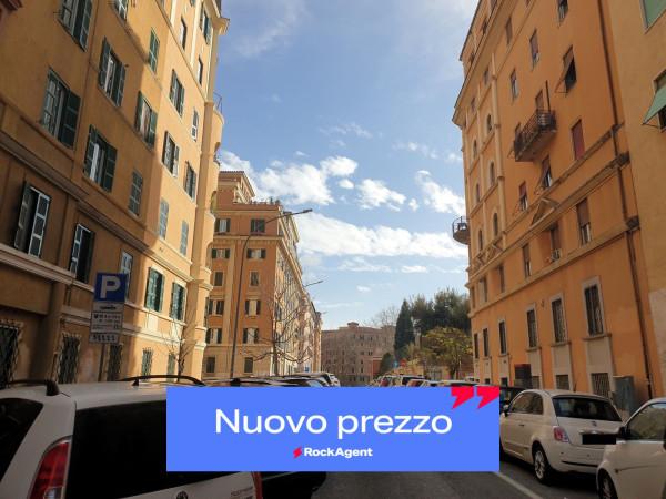appartamento in vendita a Roma in zona Tuscolano