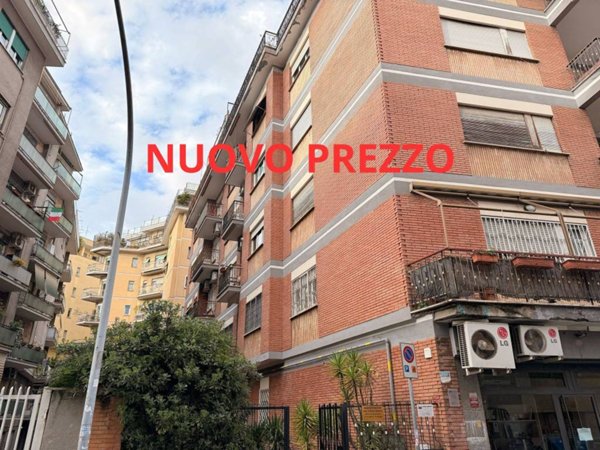 appartamento in vendita a Roma in zona Gianicolense
