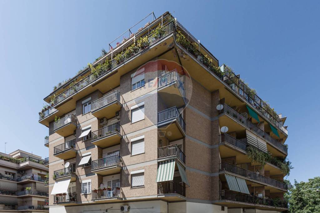 appartamento in vendita a Roma in zona Gianicolense