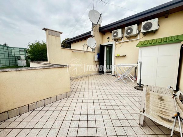 appartamento in vendita a Roma in zona Casalotti