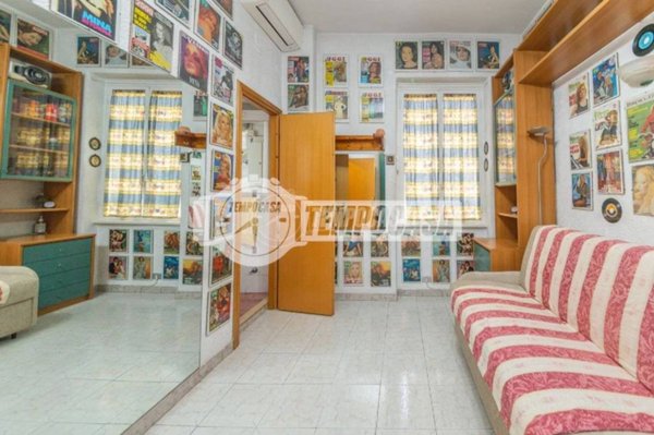 appartamento in vendita a Roma in zona Prenestino-Labicano