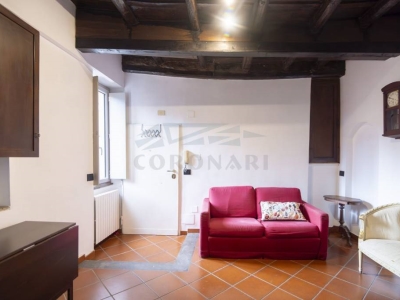 appartamento in vendita a Roma in zona Trastevere