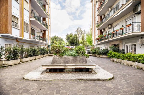 appartamento in vendita a Roma in zona Monte Sacro/Talenti