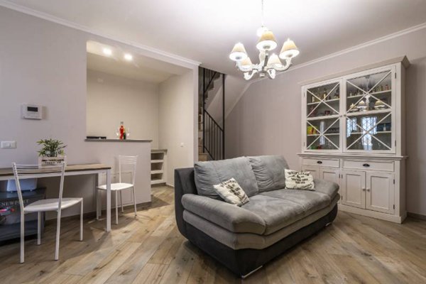 casa indipendente in vendita a Roma in zona Torrione Cerquetta