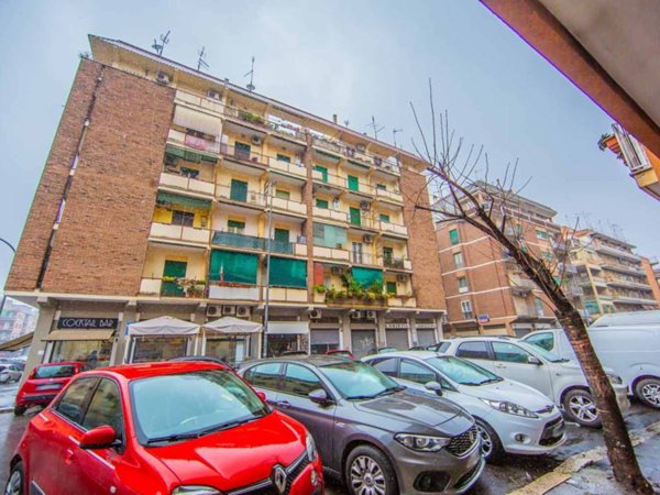 appartamento in vendita a Roma in zona Prenestino-Centocelle