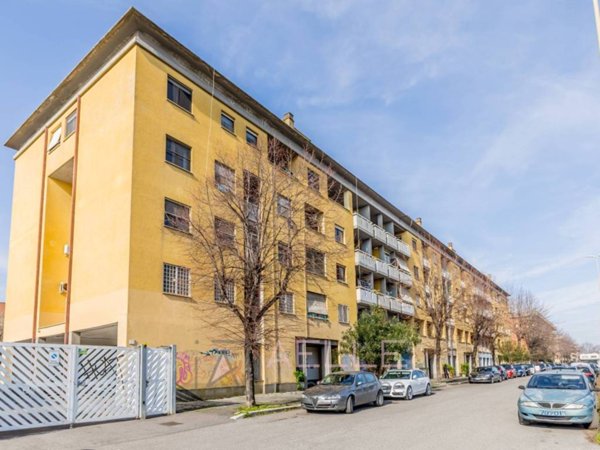 appartamento in vendita a Roma in zona Axa