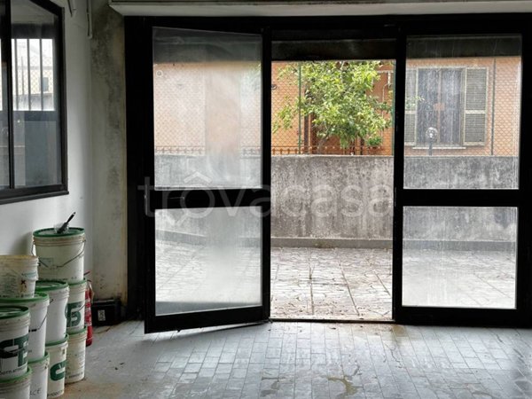 locale commerciale in vendita a Roma