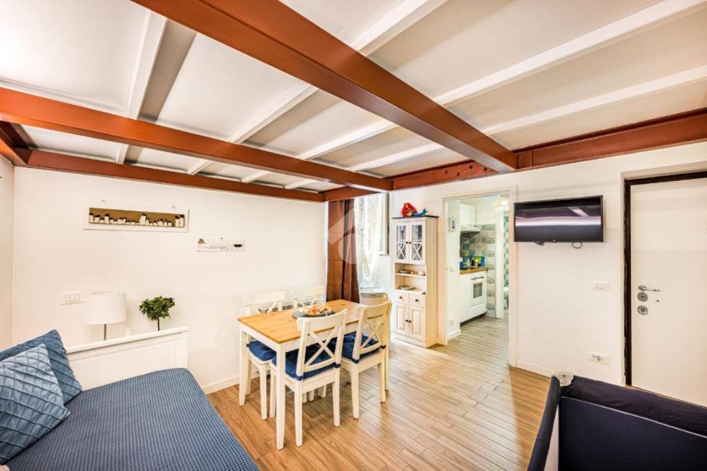 appartamento in vendita a Roma in zona Trastevere
