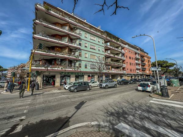 appartamento in vendita a Roma in zona Ostia