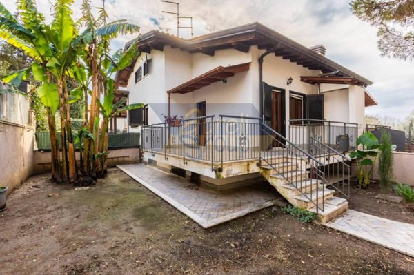 casa indipendente in vendita a Roma in zona Olgiata