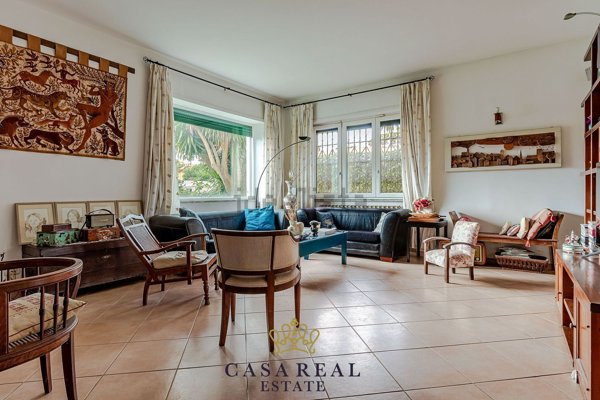 casa indipendente in vendita a Roma in zona Infernetto