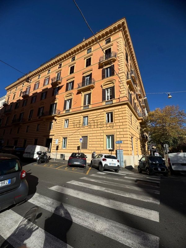 appartamento in vendita a Roma in zona Ludovisi/Sallustiano