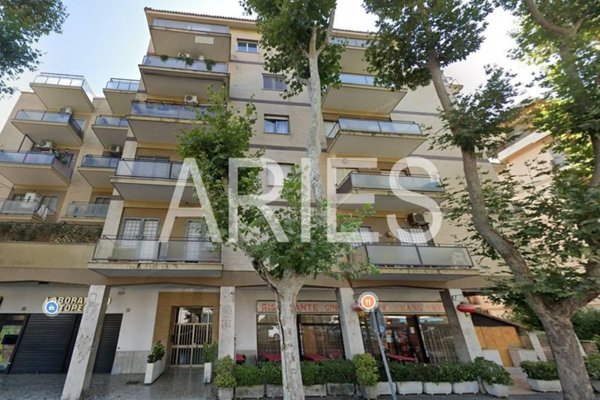 appartamento in vendita a Roma in zona Ostia