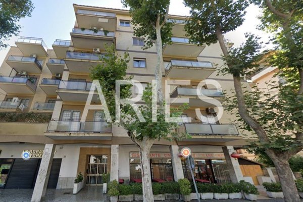 appartamento in vendita a Roma in zona Ostia