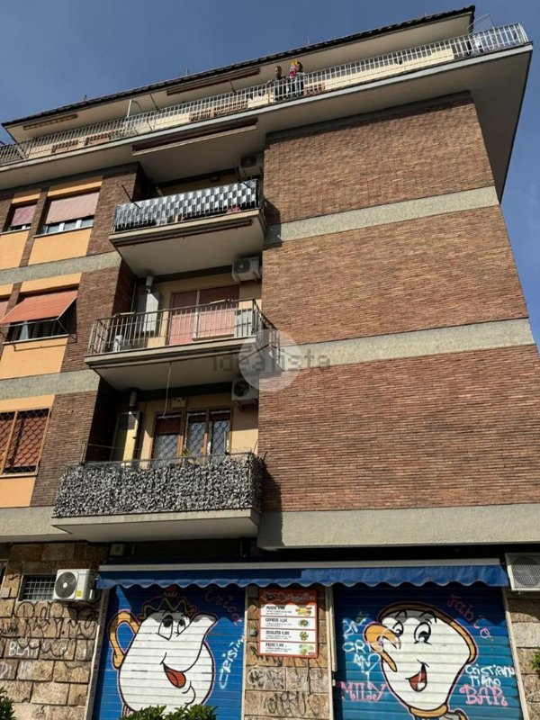 appartamento in vendita a Roma in zona Prenestino-Centocelle