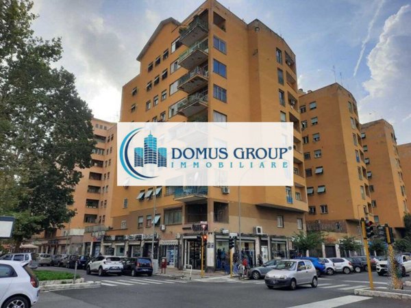 appartamento in vendita a Roma in zona Don Bosco