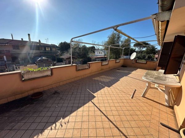 appartamento in vendita a Roma in zona Infernetto