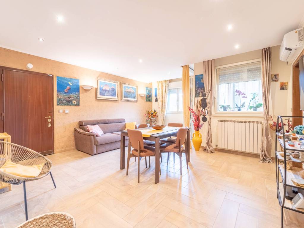 appartamento in vendita a Roma