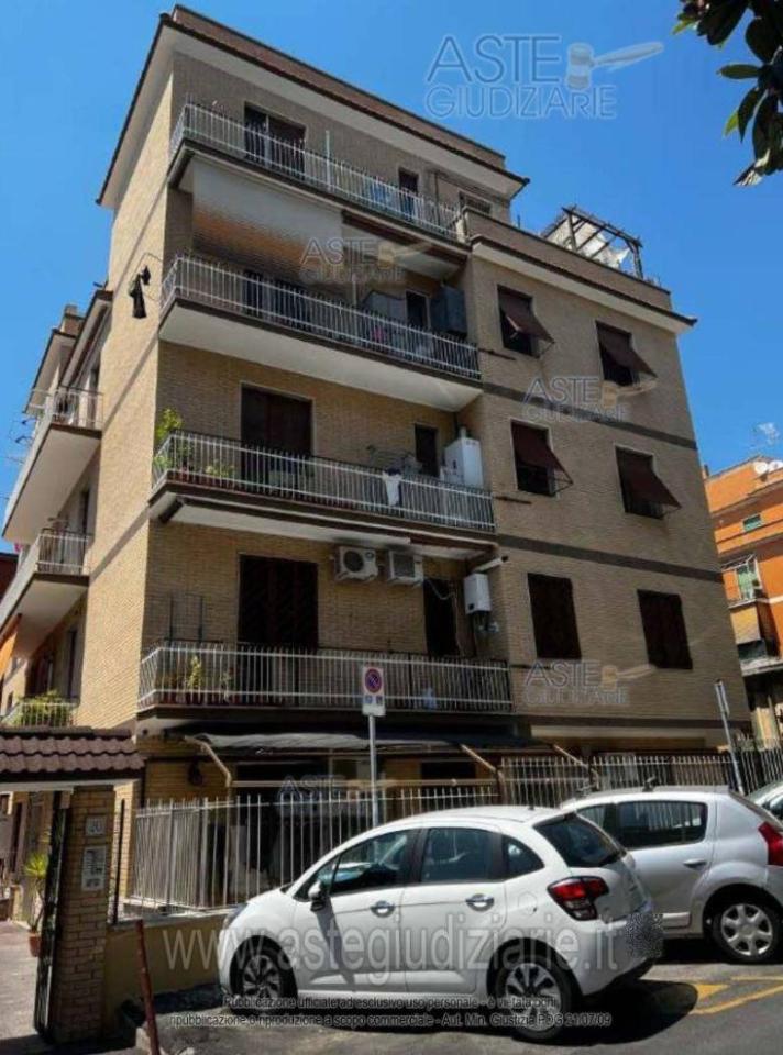 appartamento in vendita a Roma in zona Alessandrino