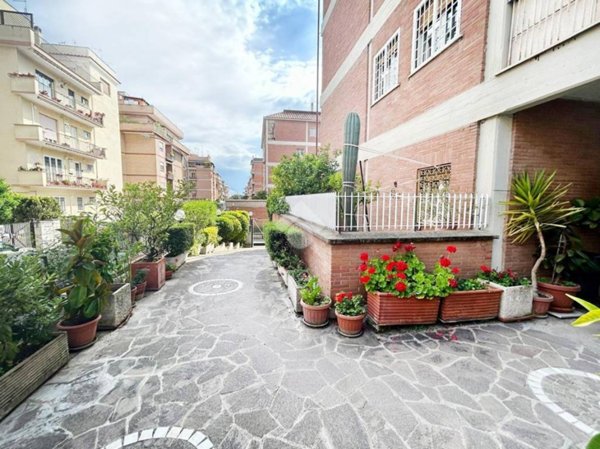 appartamento in vendita a Roma in zona Monte Sacro/Talenti