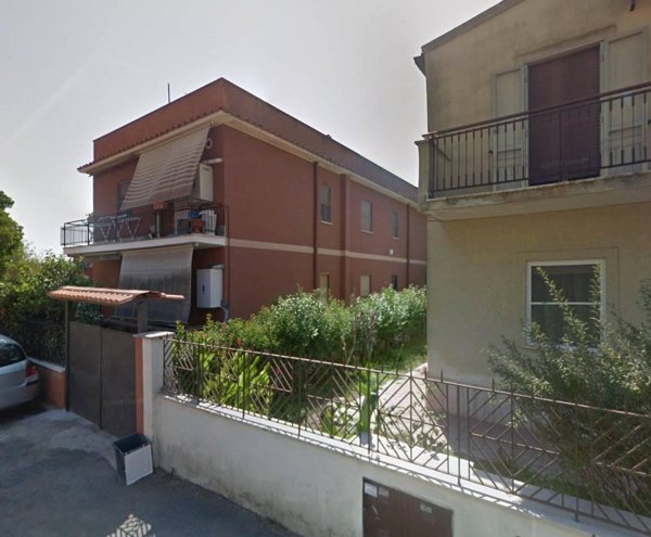 appartamento in vendita a Roma in zona Longarina
