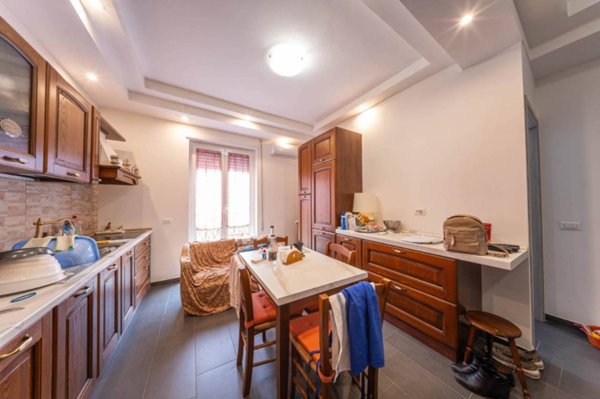 appartamento in vendita a Roma in zona Torre Angela