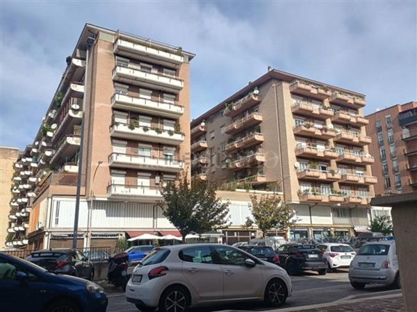 appartamento in vendita a Roma in zona Ardeatino