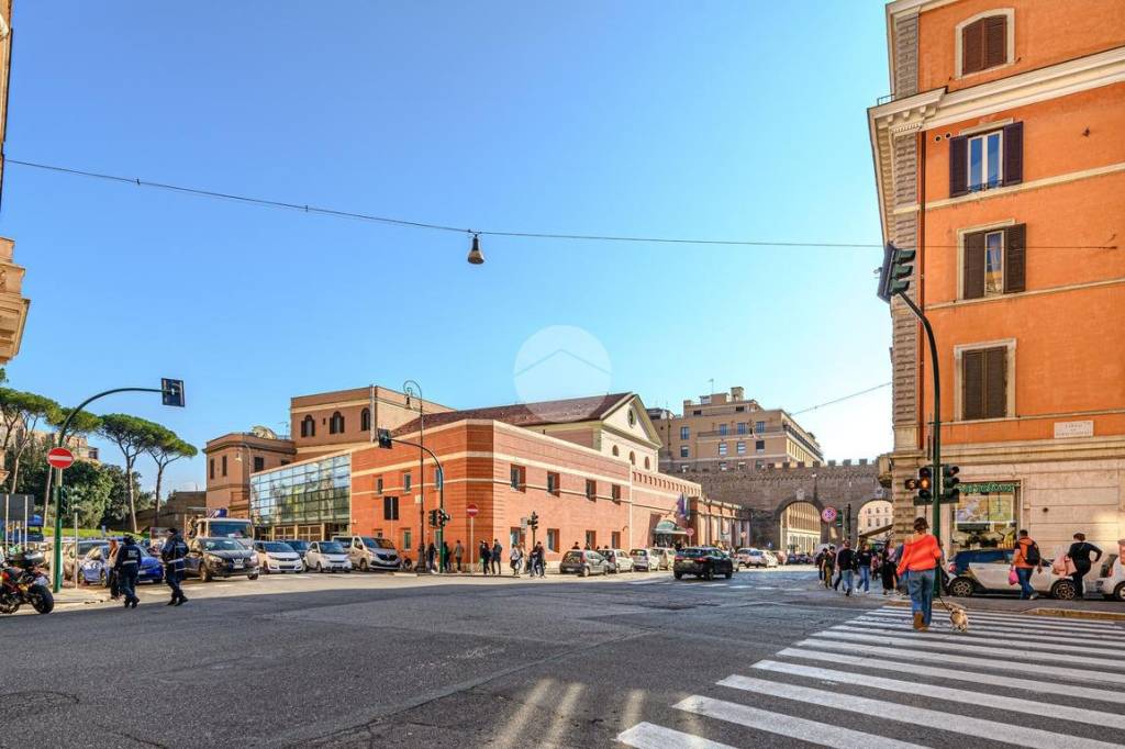appartamento in vendita a Roma in zona Rione Borgo