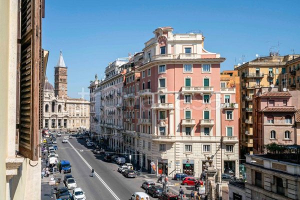 appartamento in vendita a Roma in zona Celio