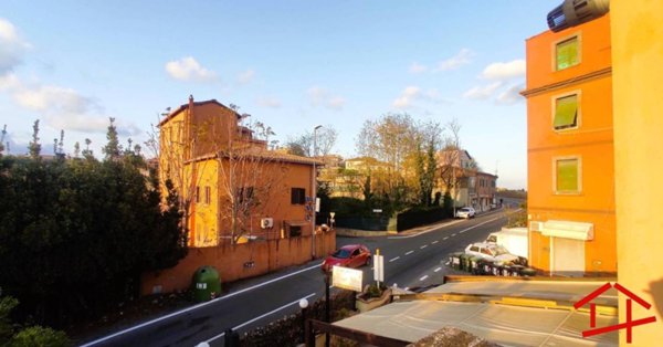 appartamento in vendita a Roma in zona Portuense