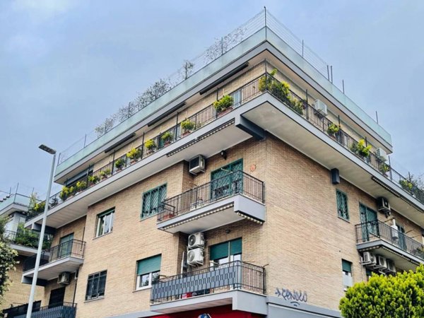 casa indipendente in vendita a Roma in zona Trionfale
