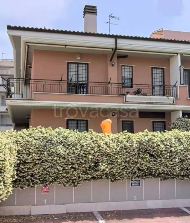 appartamento in vendita a Roma in zona Palmarola