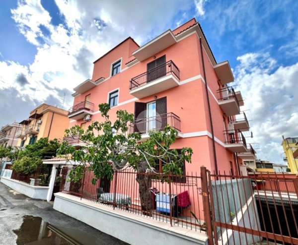 appartamento in vendita a Roma in zona Tor Vergata/Torrenova