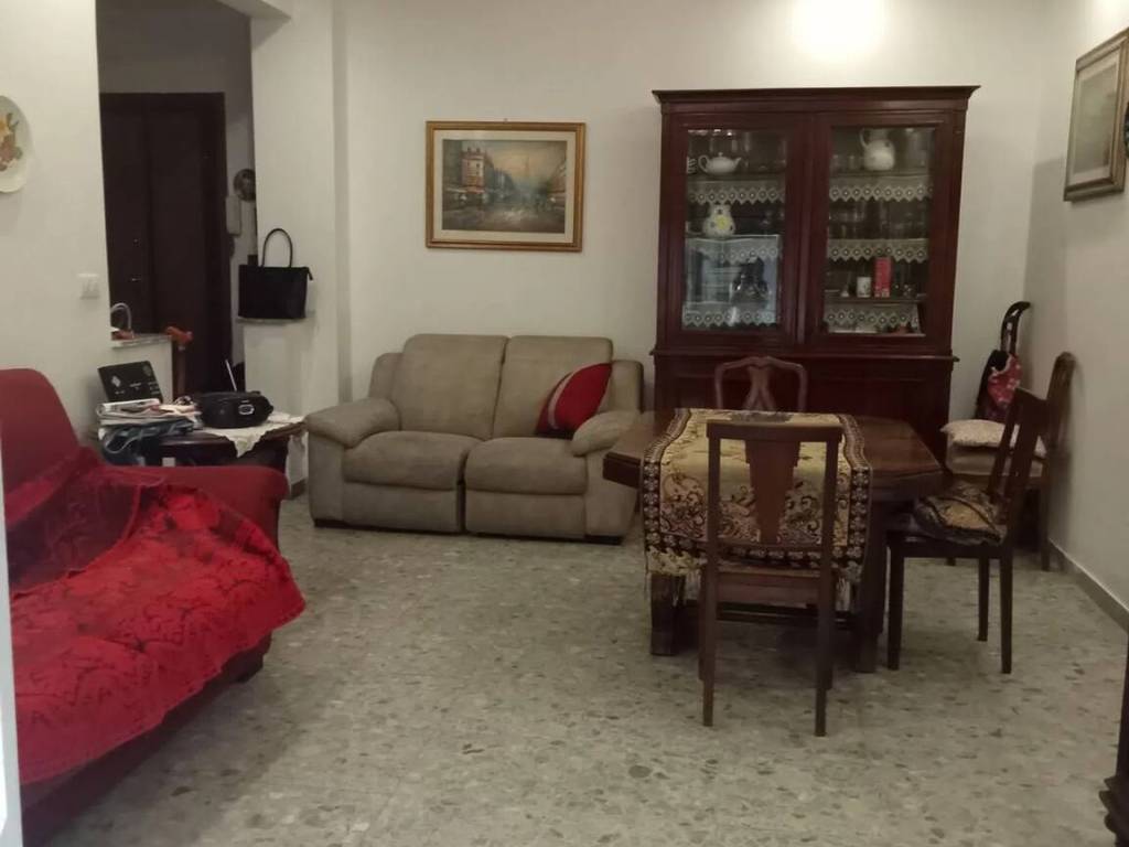 appartamento in vendita a Roma in zona Ostia
