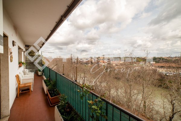 appartamento in vendita a Roma in zona Testaccio