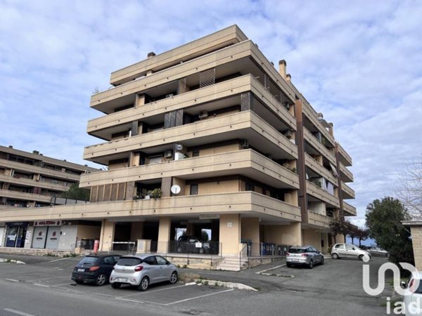 appartamento in vendita a Roma in zona Ponte di Nona