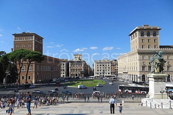 negozio in vendita a Roma in zona Centro Storico