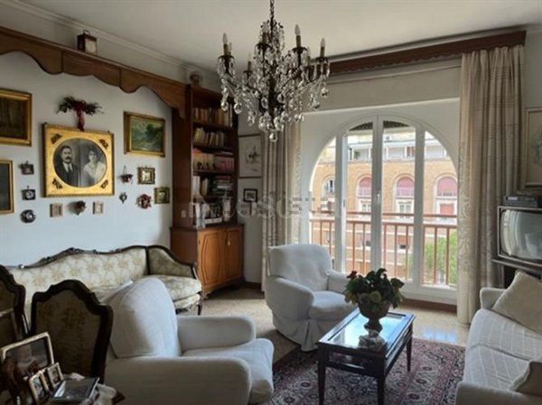 appartamento in vendita a Roma in zona Ostiense