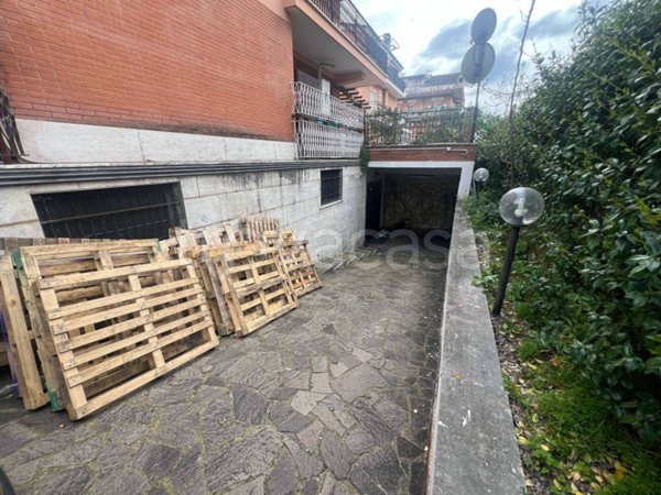 negozio in vendita a Roma