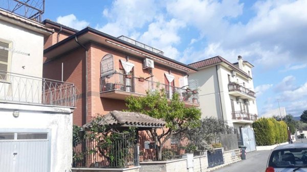 appartamento in vendita a Roma in zona Tor Vergata/Torrenova
