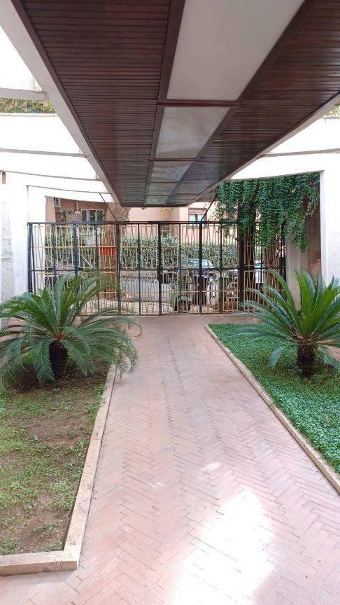 appartamento in vendita a Roma in zona Trionfale