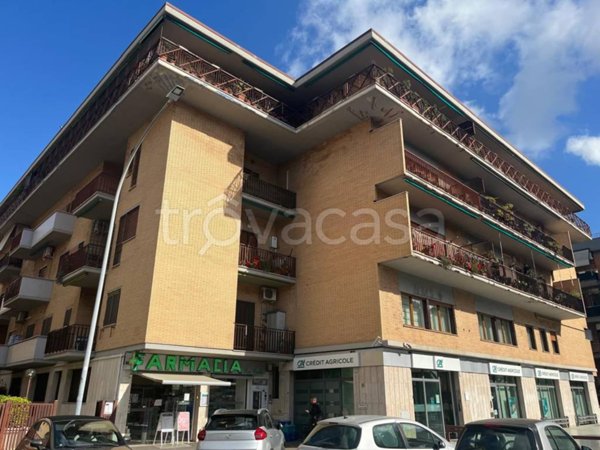 appartamento in vendita a Roma in zona Gianicolense