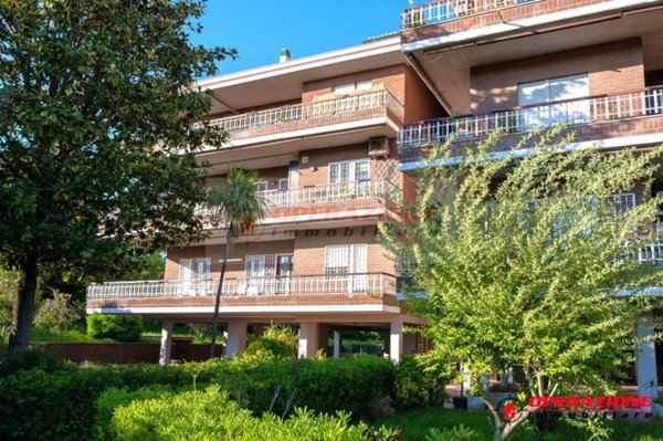 appartamento in vendita a Roma in zona Ottavia