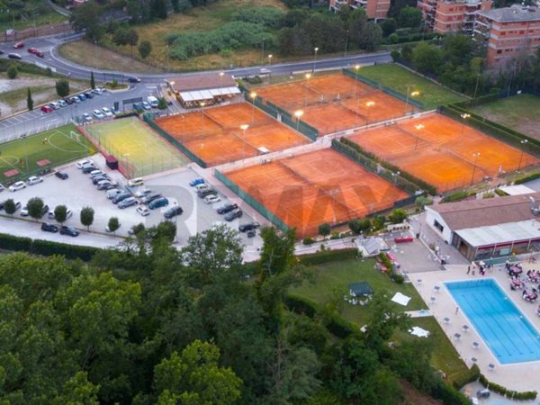 negozio in vendita a Roma in zona Gianicolense