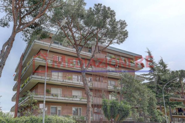 appartamento in vendita a Roma in zona Mostacciano