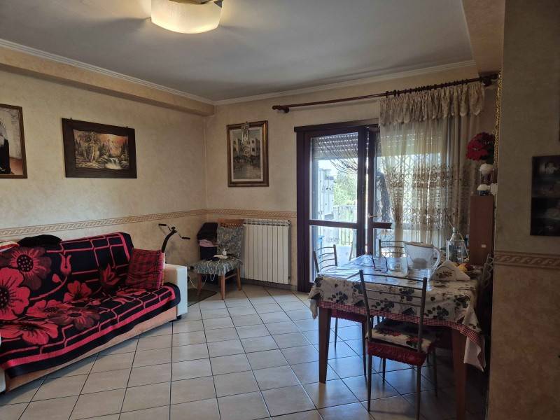 appartamento in vendita a Roma in zona Ponte di Nona